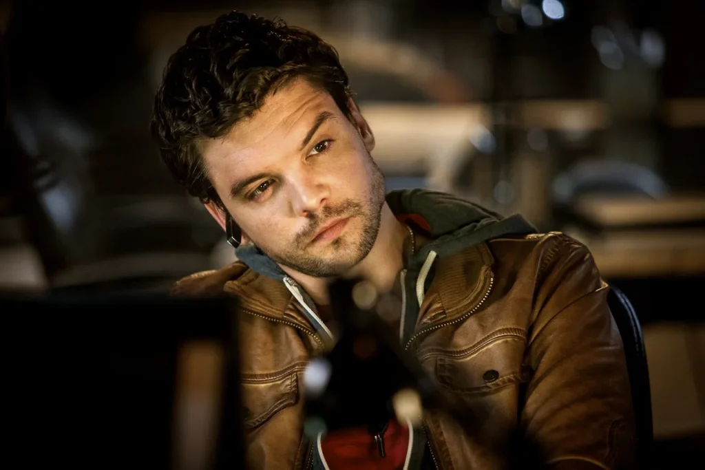 Andrew-Lee Potts - Biography