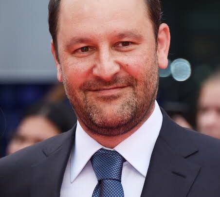 Dan Fogelman Biography: Net Worth, Parents, Awards, Wife, Age, Movies & TV Shows, Height, Instagram