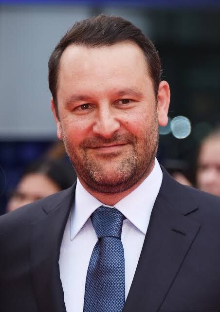 Dan Fogelman Biography: Net Worth, Parents, Awards, Wife, Age, Movies & TV Shows, Height, Instagram