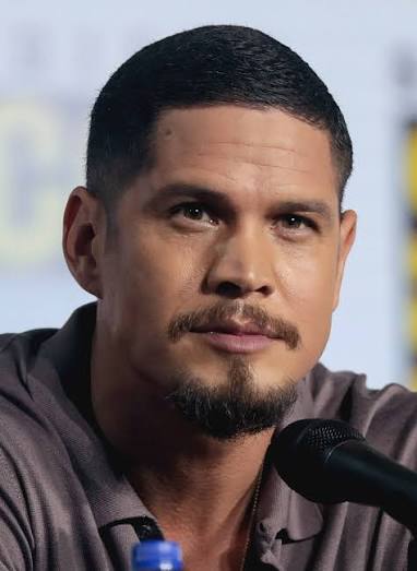 JD Pardo Biography: Instagram, Net Worth, Wife, Age, Height, Ethnicity, Parents, Movies, TV Shows, Nationality
