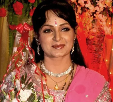 Upasana Singh Biography: Husband, Age, Height, Net Worth, Parents, Movies & TV Shows