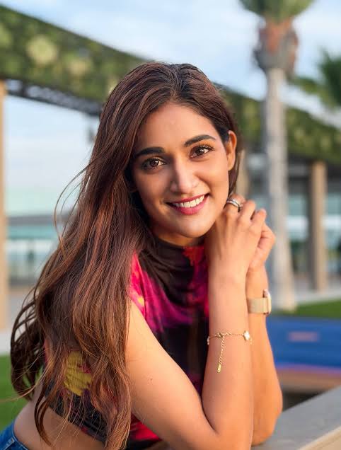 Mukti Mohan - Biography