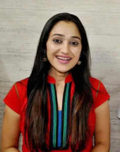 Disha Vakani - Biography
