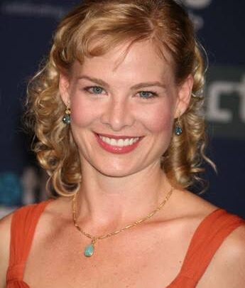Melinda Page Hamilton Biography: Awards, Net Worth, Movies, TV Shows, Partner, Age, Height, Wikipedia