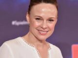Tami Stronach Biography: Height, Net Worth, Parents, Children, Husband, Age, Movies, Awards, Facebook, Dancing Career