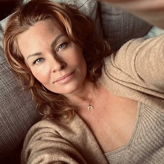 Ona Grauer - Biography