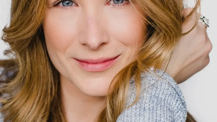 Lisa Durupt Biography: Age, Height, Net Worth, Husband, Kids, Parents, Movies & TV Shows