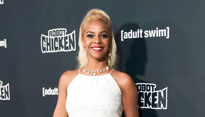 Lark Voorhies Biography: Books, Age, Height, Modelling, Net Worth, Parents, Partner, Movies, Songs, Awards, Ethnicity