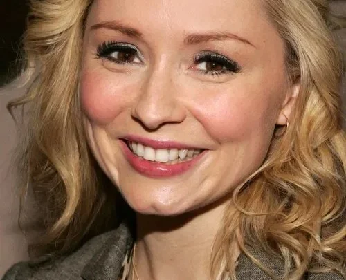 Nina Siemaszko Biography: Age, TV Shows, Net Worth, Parents, Siblings, Movies, Height, Awards, Husband, Facebook