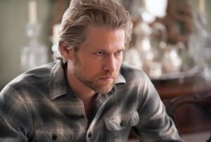 Todd Lowe