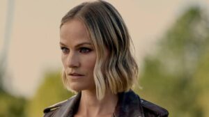 Kelly Overton