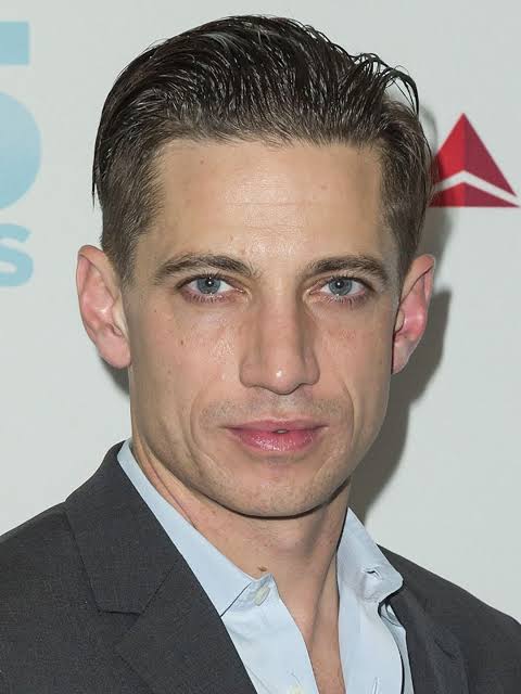 James Carpinello Biography: Kids, Net Worth, Height, TV Shows, Parents, Wife, Age, Movies, Awards, Nationality