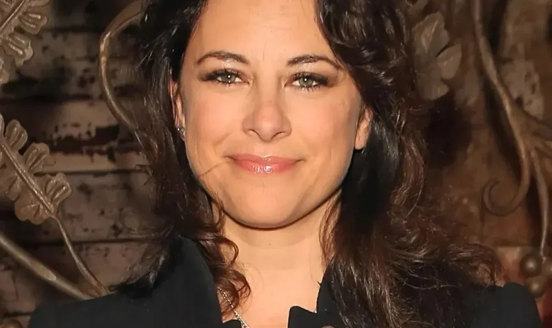 Belinda Stewart-Wilson Biography: Divorce, Kids, Husband, Age, Height, Net Worth, Parents, Siblings, Movies & TV Shows, Awards