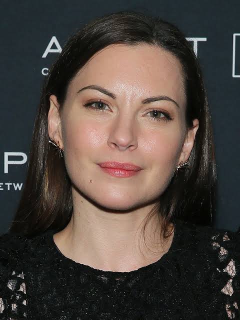 Jill Flint Biography: Instagram, Net Worth, TV Shows, Parents, Husband, Age, Height, Movies, Nationality