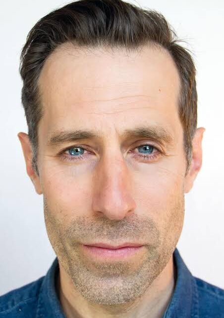 Josh Cooke Biography: Net Worth, Movies & TV Shows, Age, Height, Girlfriend, Comedy, Instagram