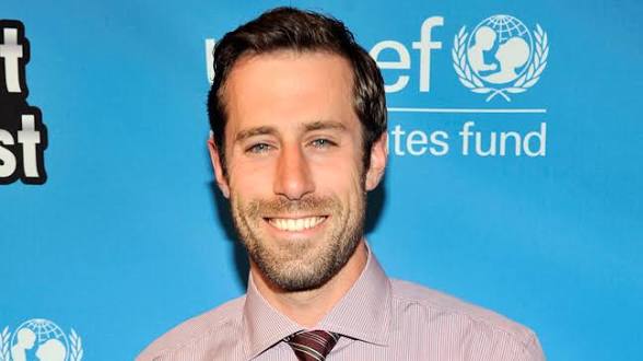 Josh Cooke - Biography