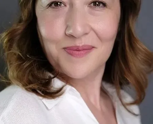 Yasemin Baştan Biography: Ex-Husband, Age, Kids, Height, Net Worth, Movies & TV Shows