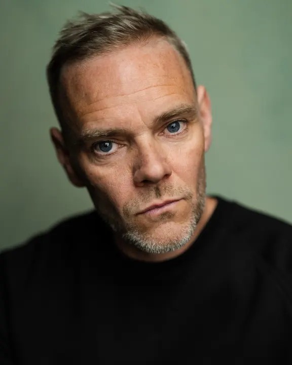 Joe Absolom - Biography