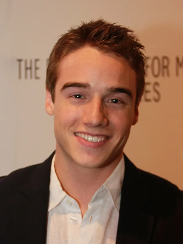 Brando Eaton - Biography