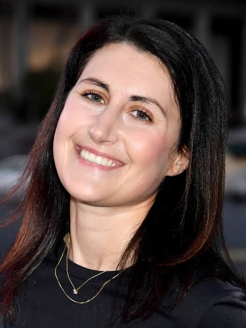 Jen Statsky Bio: Age, Net Worth, Instagram, Husband, Parents, Ethnicity, Awards, TV Shows