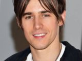 Reeve Jefferson Carney Biography: Net Worth, Wife, Songs, Height, Age, Awards, Movies, Instagram