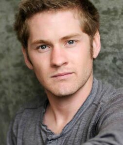 Max Kasch