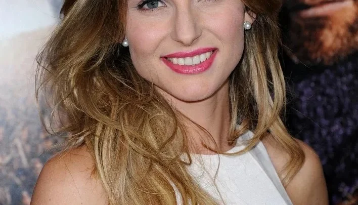 Viva Bianca Biography: Husband, Children, Age, Height, Net Worth, Parents, Movies & TV Shows