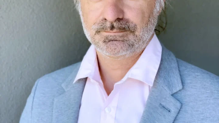 Steven Martini Biography: Wife, Age, Kids, Height, Net Worth, Parents, Movies & TV Shows, Siblings