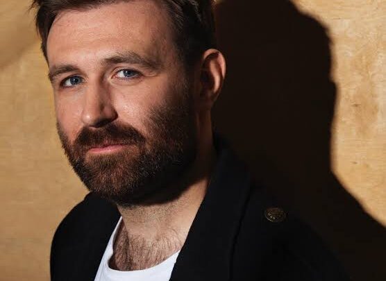 James McArdle Biography: Height, Age, Parents, Girlfriend, Net Worth, Religion, Movies, Awards