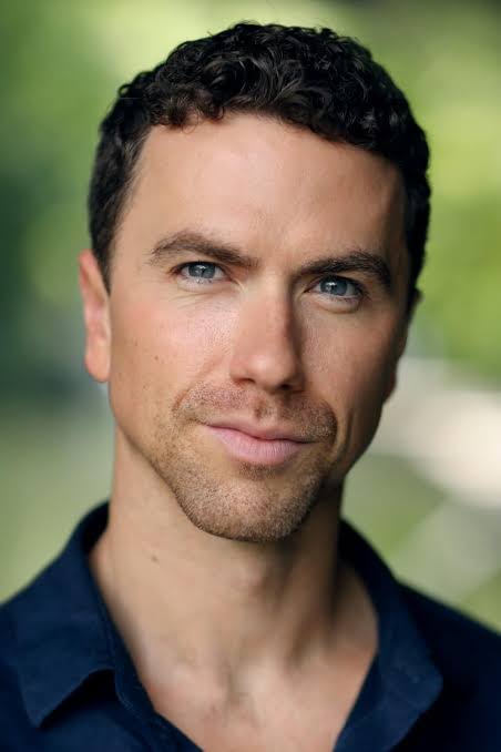 Richard Fleeshman - Biography