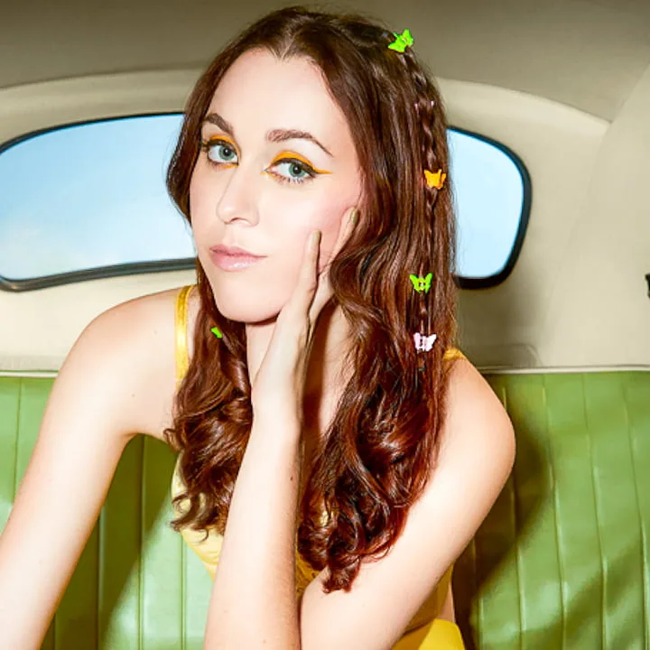 Em Beihold - Biography