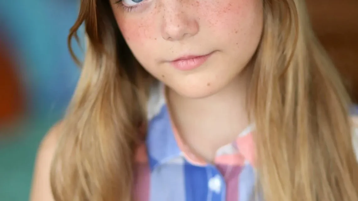 Jeté Laurence Biography: Age, Height, Net Worth, Parents, Movies & TV Shows, Sisters
