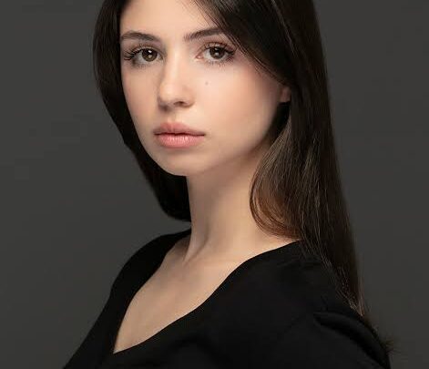 Zeynep Atılgan Biography: Age, Height, Net Worth, Parents, TV Shows, Boyfriend