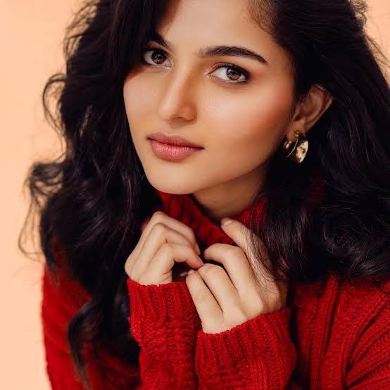 Kayadu Lohar - Biography