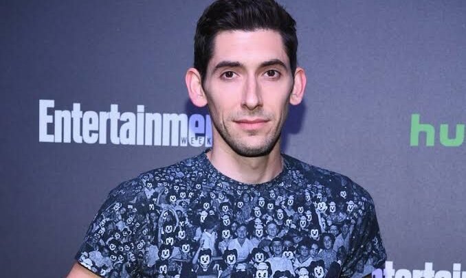 Max Landis Biography: Awards, Girlfriend, Net Worth, Parents, Age, Height, Movies, Books, Siblings