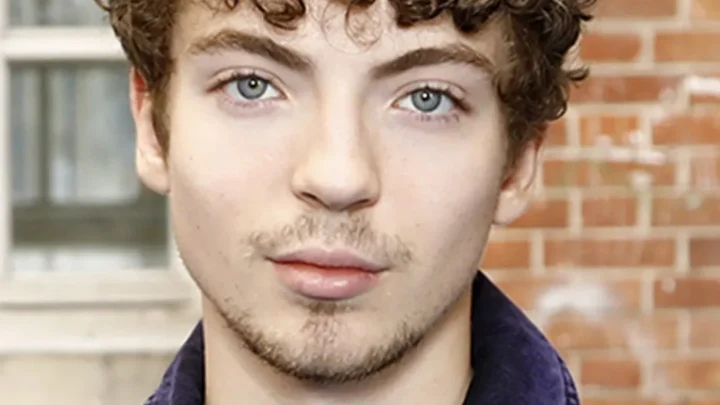 Romann Berrux Biography: Age, Height, Net Worth, Parents, Movies & TV Shows, Girlfriend