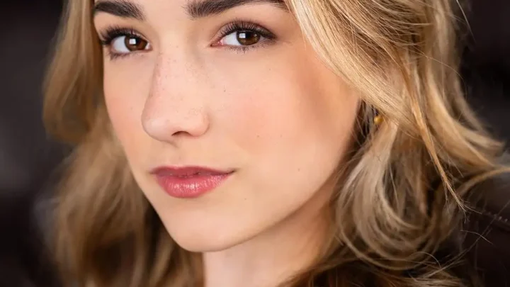 Marlow Barkley Biography: Age, Height, Net Worth, Parents, Movies & TV Shows, Boyfriend, Instagram
