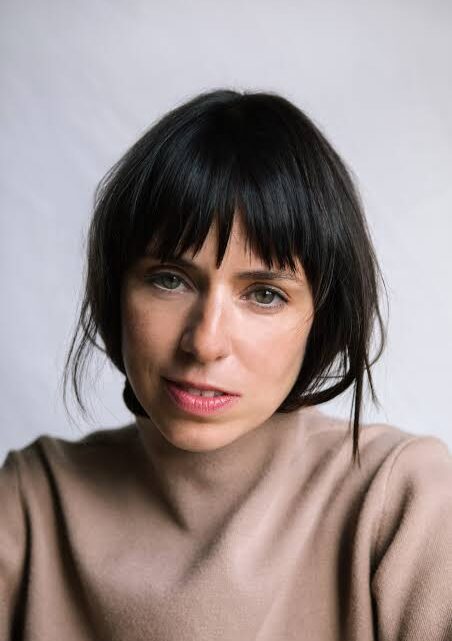 Montserrat Lombard Biography: Twitter, Awards, Height, Net Worth, Age, Partner, Kids, TV Shows, Wiki, Ethnicity