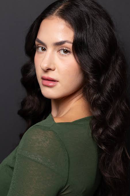 Olivia Cella - Biography