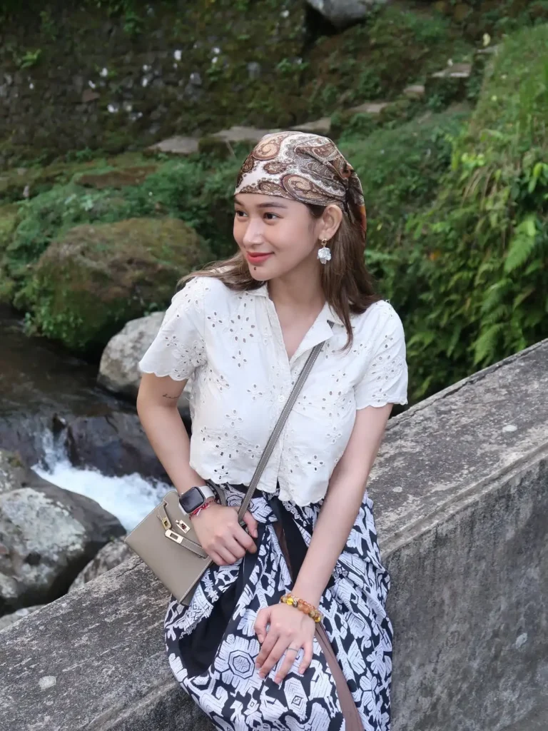 Candy Veloso - Biography