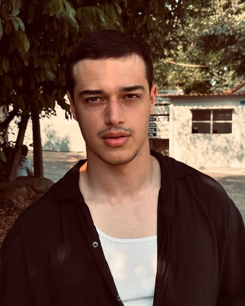 Kaan Miraç Sezen - Biography