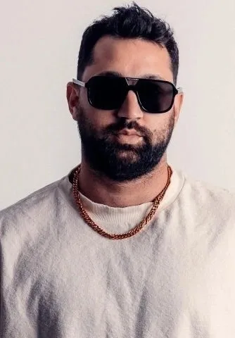 Burak King - Biography