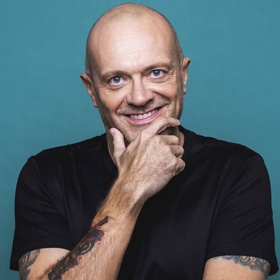 Max Pezzali Biography: Wife, Books, Net Worth, Songs, Height, Age, Awards, Ethnicity, Religion
