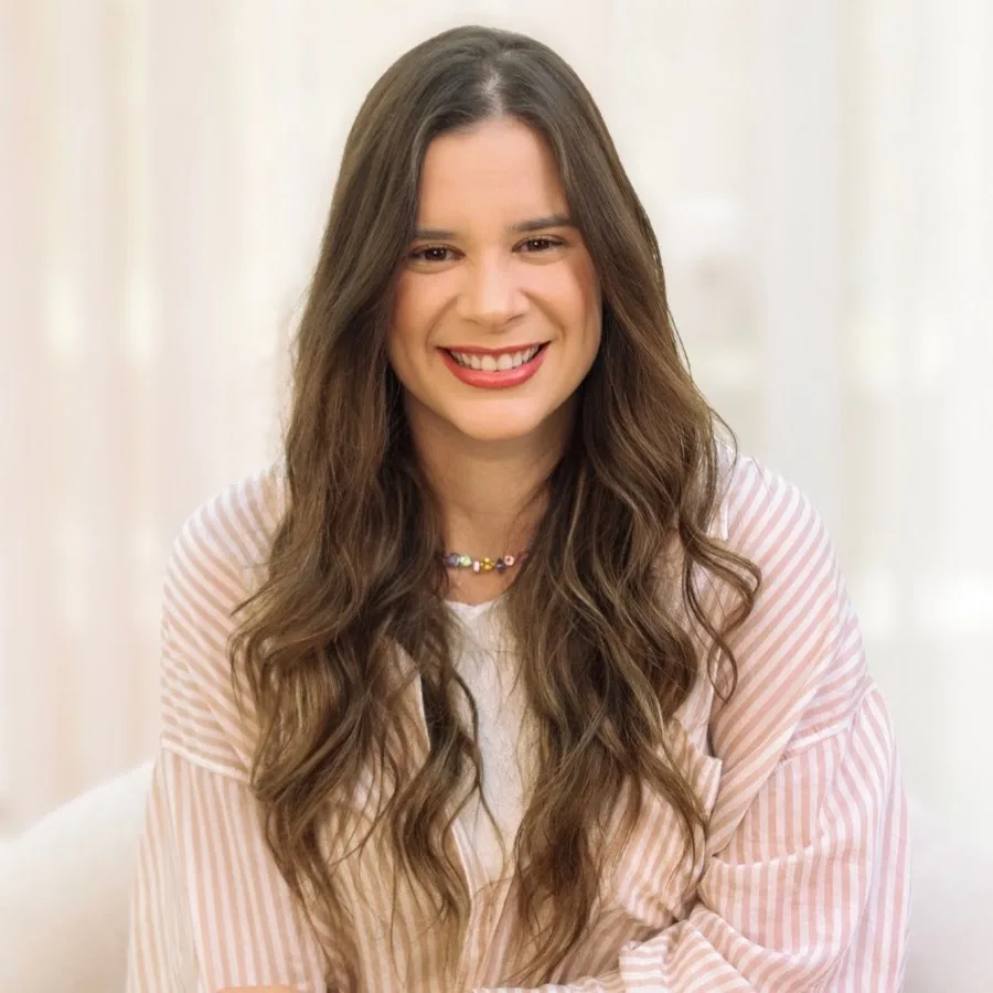 Luma Elpidio - Biography