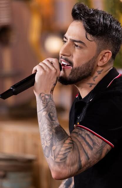 Jefferson Moraes Biography: Height, Net Worth, Songs, Age, Girlfriend, Parents, Ethnicity, Awards