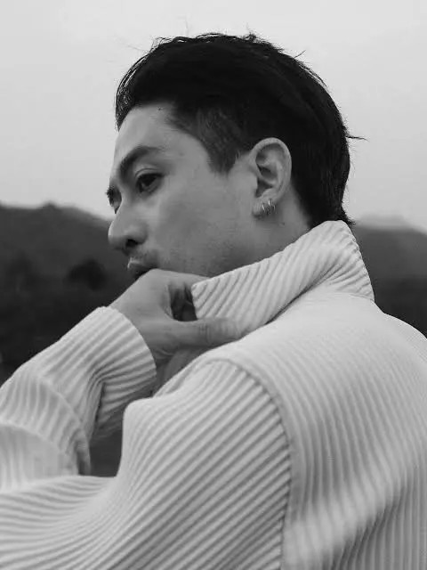 Max Jenmana - Biography