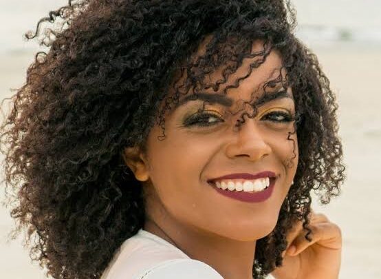 Kemilly Santos Biography: Age, Ethnicity, Net Worth, Boyfriend, Songs, Religion, Height, Instagram, Awards
