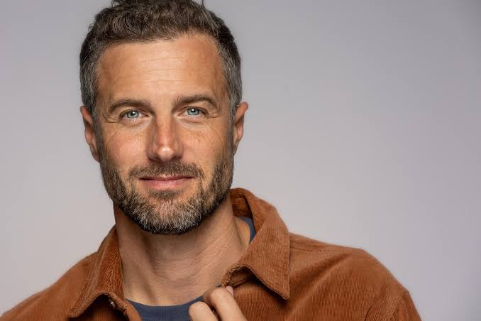 Brendan Penny Biography: Real Name, Wife, Age, Height, Net Worth, Kids, TV Shows, Instagram, Ethnicity