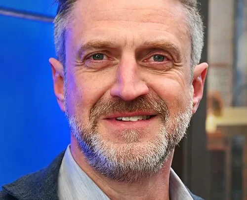 Raúl Esparza Biography: Height, Net Worth, Movies, Parents, Age, Wife, Awards, Ethnicity, Children, Twitter