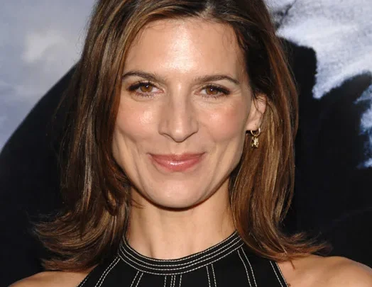 Perrey Reeves Biography: TV Shows, Parents, Movies, Husband, Age, Height, Net Worth, Awards, Instagram